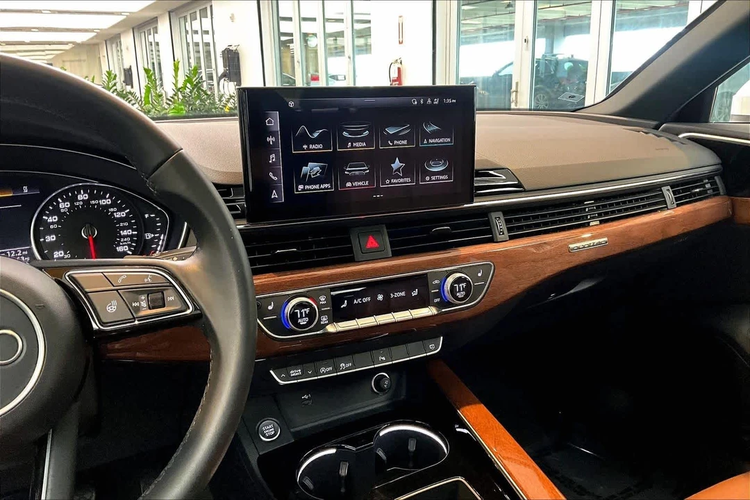 2023 Audi B9 A4 - Image 7 of 12