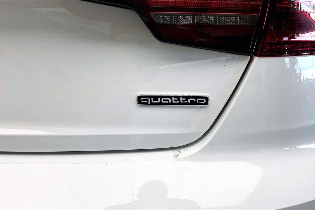 2023 Audi B9 A4 - Image 10 of 12