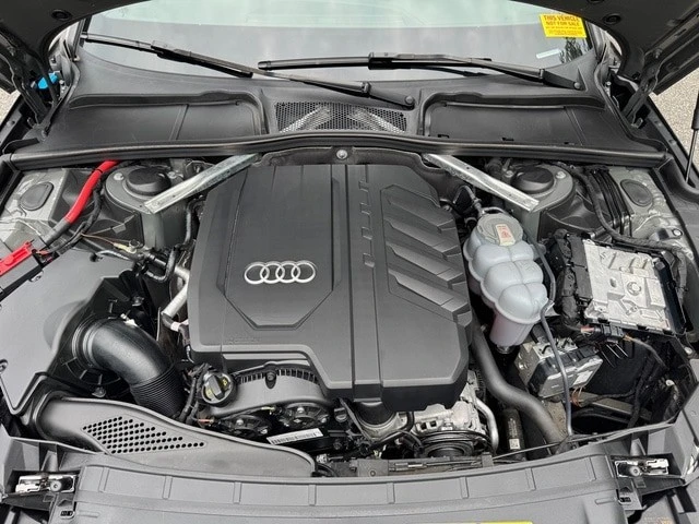 2023 Audi B9 A4 - Image 9 of 12
