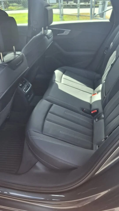2023 Audi B9 A4 - Image 6 of 8