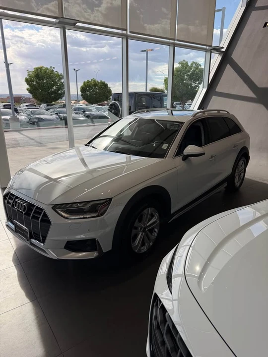 2023 Audi B9 A4 - Image 3 of 7