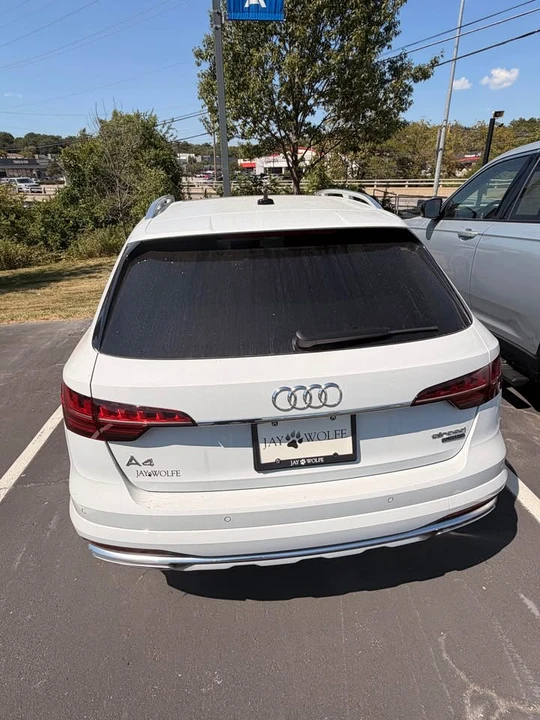 2023 Audi Allroad - Image 5 of 6