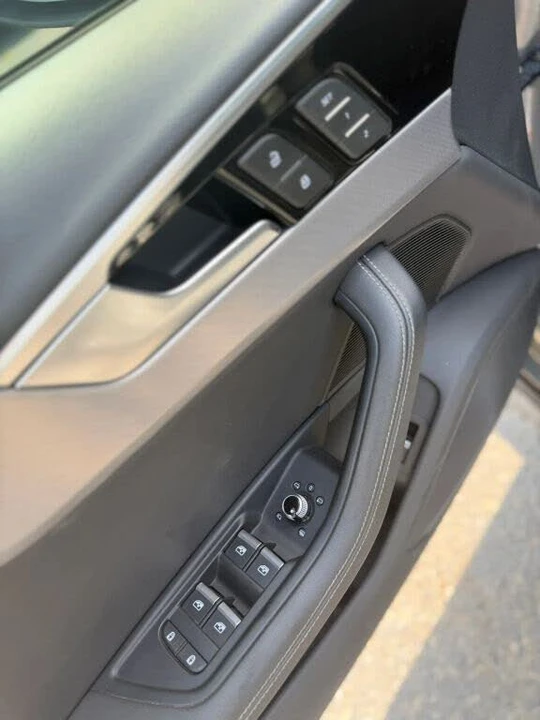 2023 Audi B9 A4 - Image 13 of 19