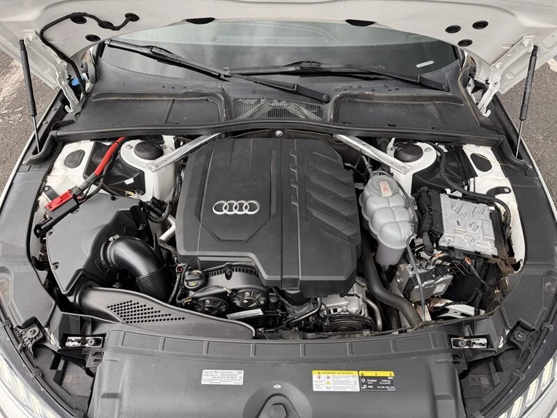 2023 Audi B9 A4 - Image 9 of 20