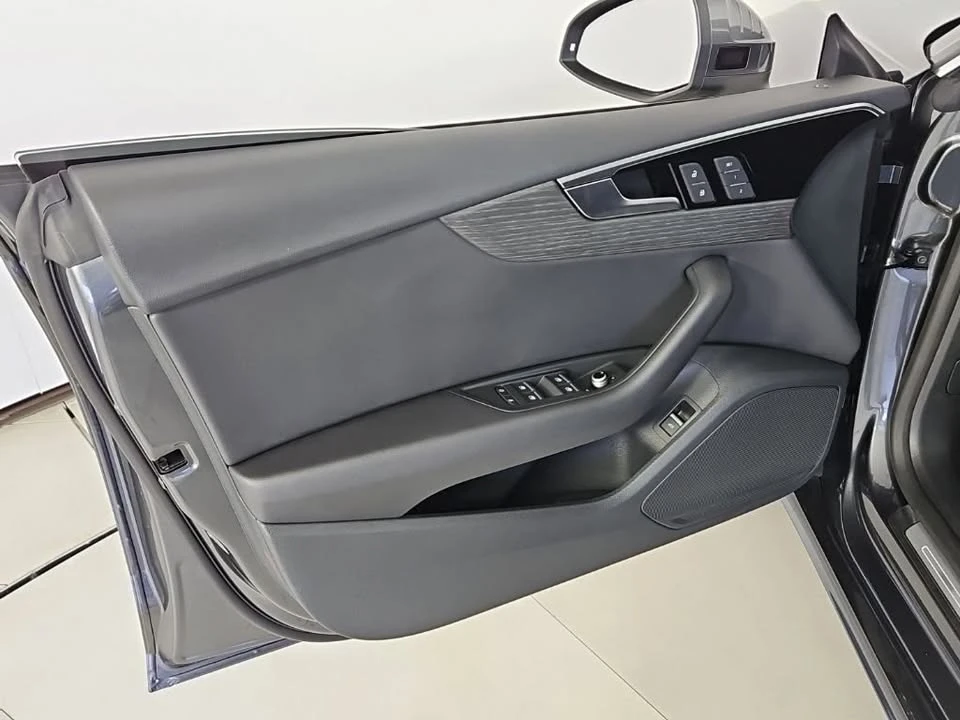 2023 Audi B9 A5 - Image 9 of 19