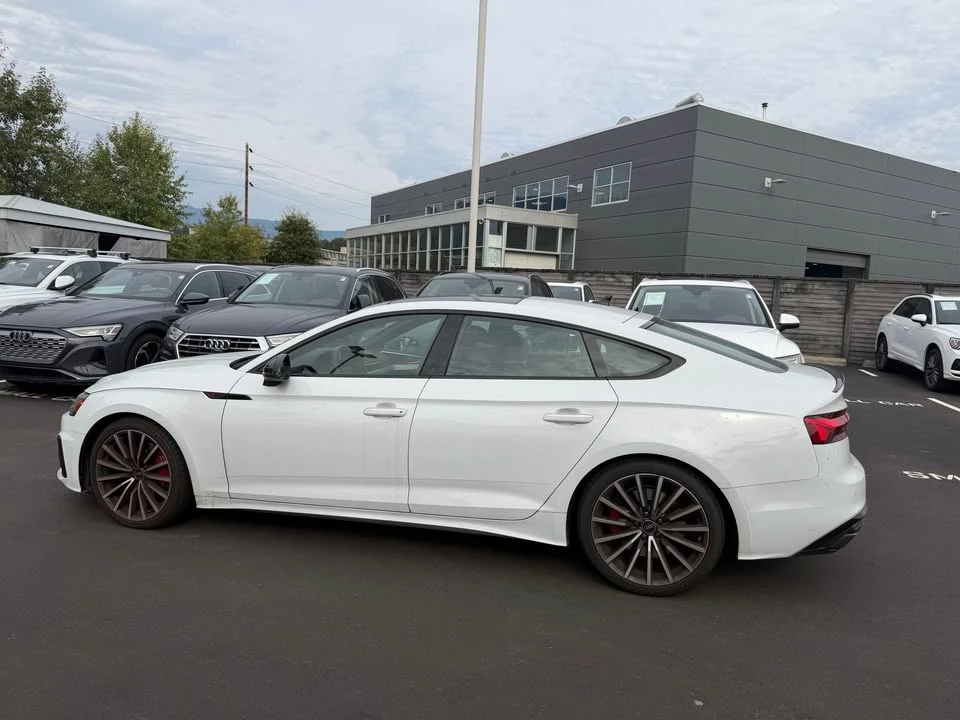 2023 Audi B9 A5 - Image 7 of 9