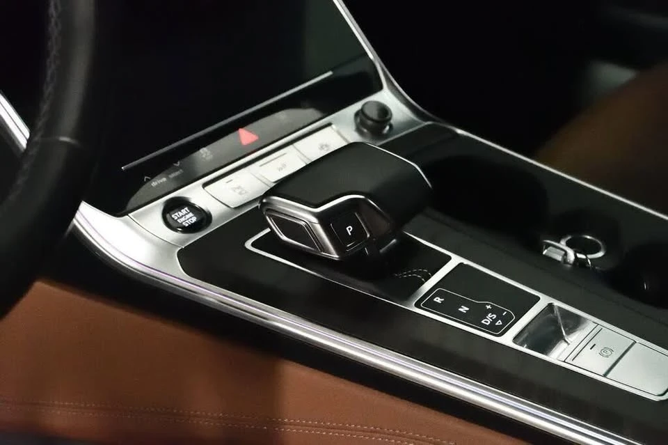 2023 Audi C8 A6 - Image 13 of 20
