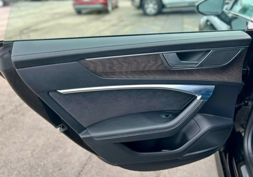 2023 Audi C8 A7 - Image 14 of 20