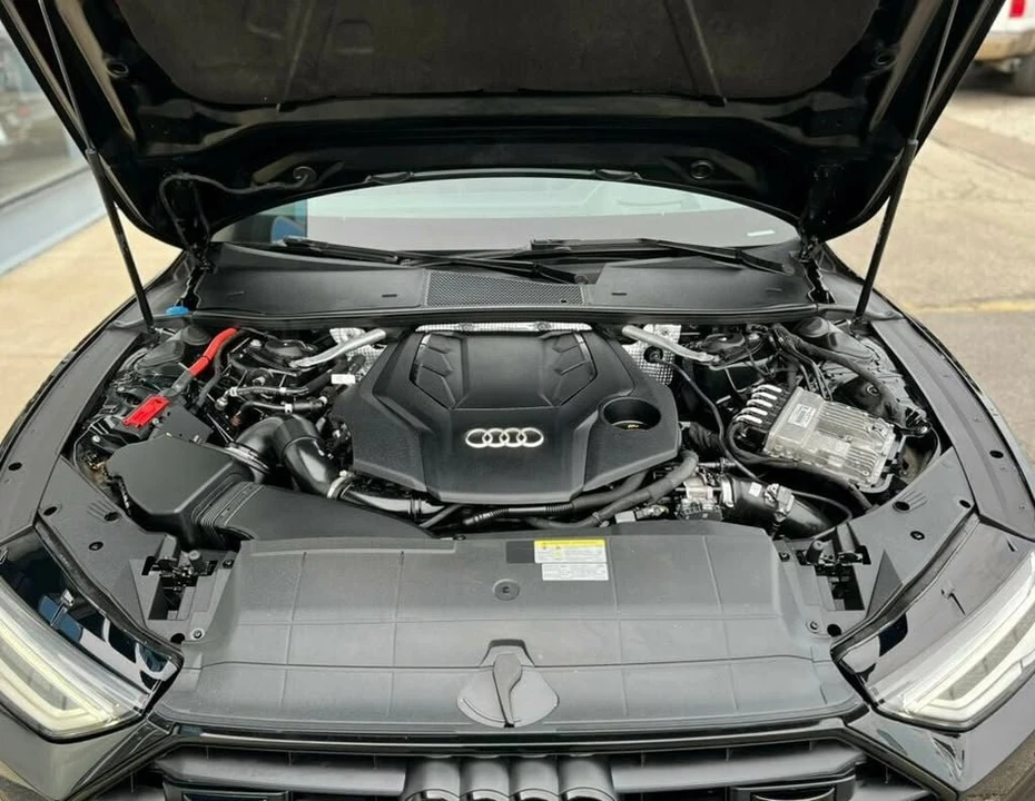 2023 Audi C8 A7 - Image 10 of 20