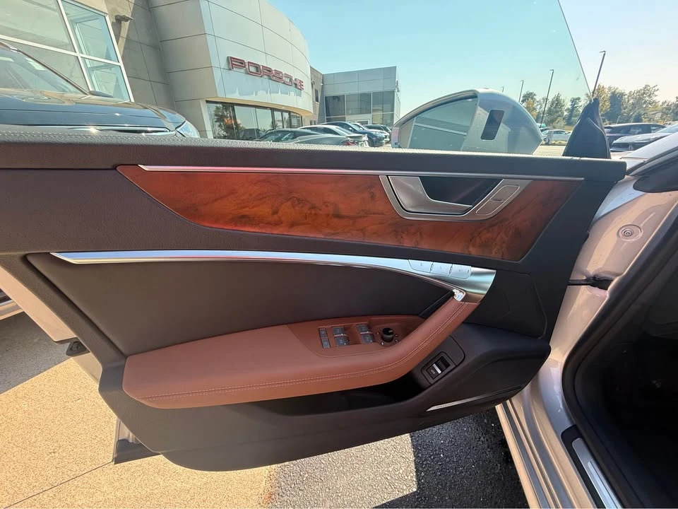 2023 Audi C8 A7 - Image 7 of 16