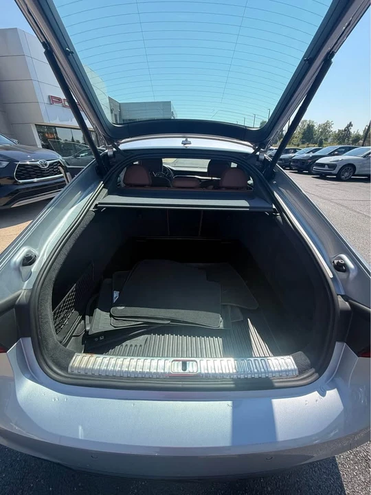2023 Audi C8 A7 - Image 10 of 16
