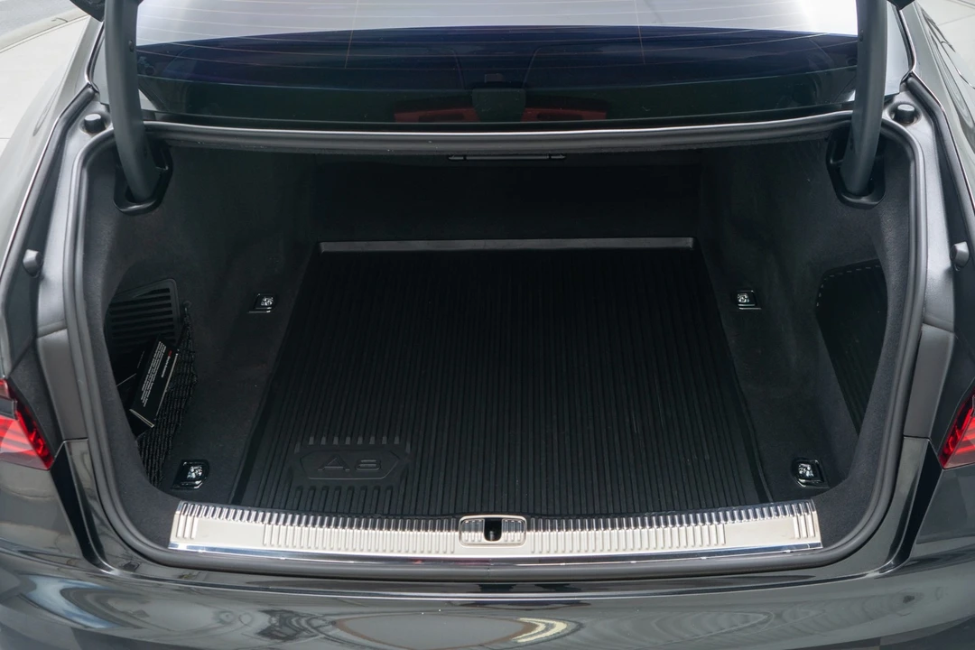 2023 Audi D5 A8 - Image 18 of 21