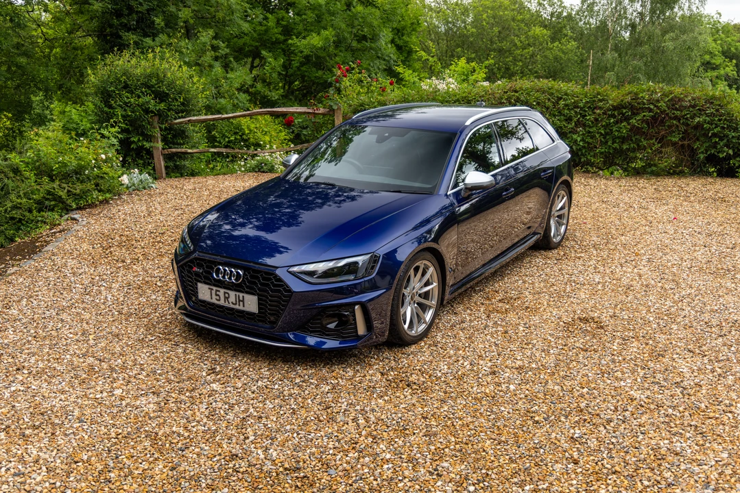 2023 Audi B9 RS4 - Image 9 of 31