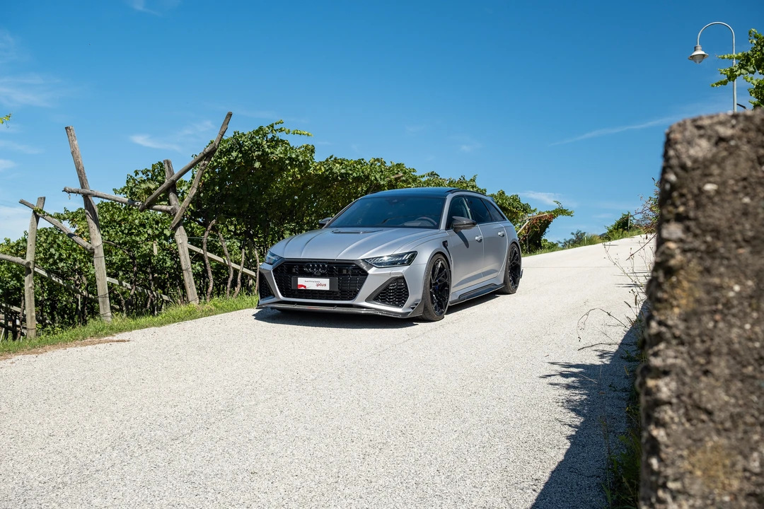 2023 Audi C8 RS6 - Image 8 of 31