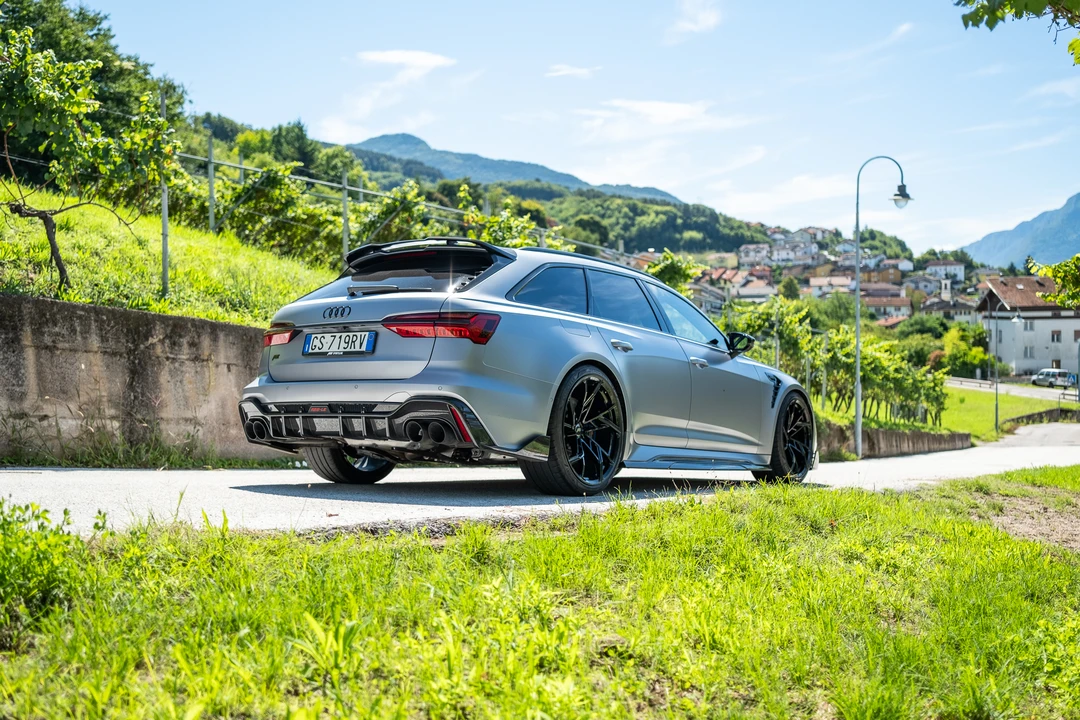 2023 Audi C8 RS6 - Image 11 of 31