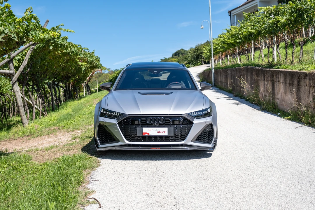 2023 Audi C8 RS6 - Image 2 of 31