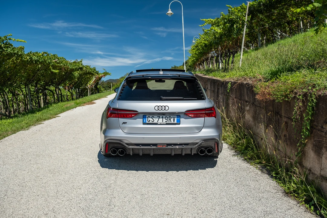 2023 Audi C8 RS6 - Image 12 of 31
