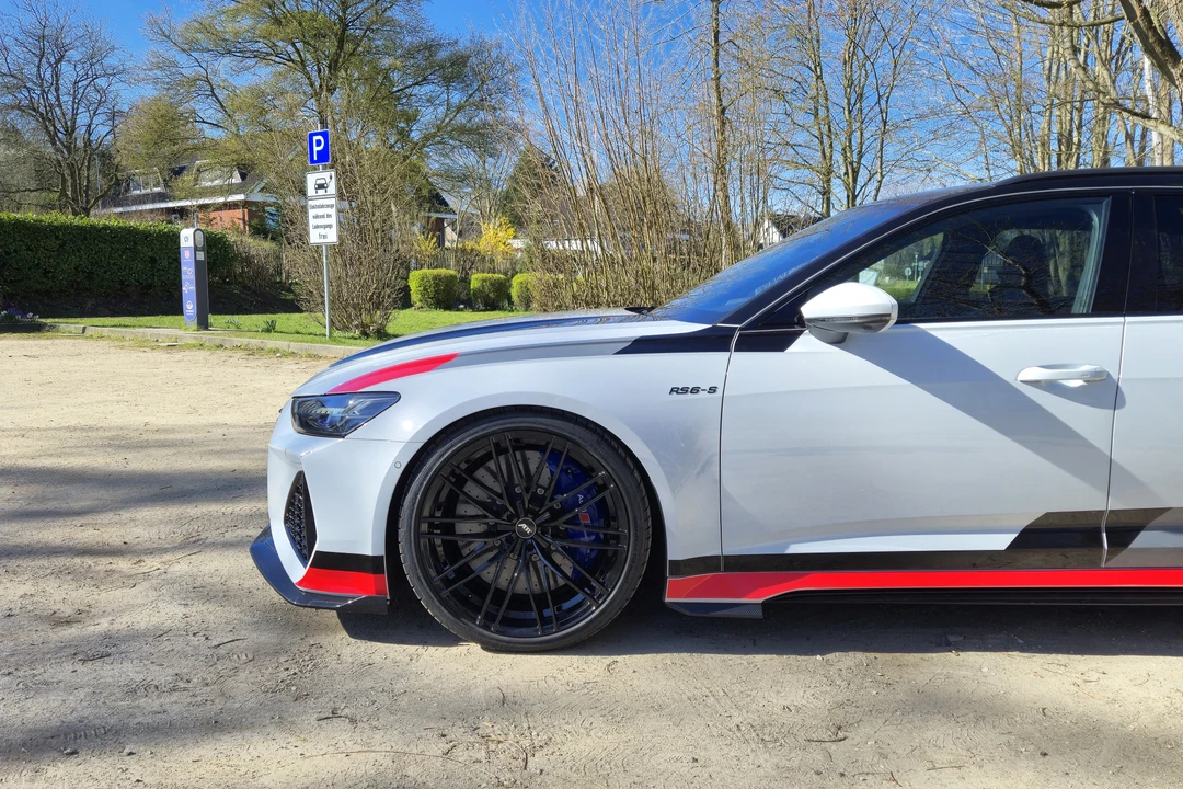 2023 Audi C8 RS6 - Image 18 of 31