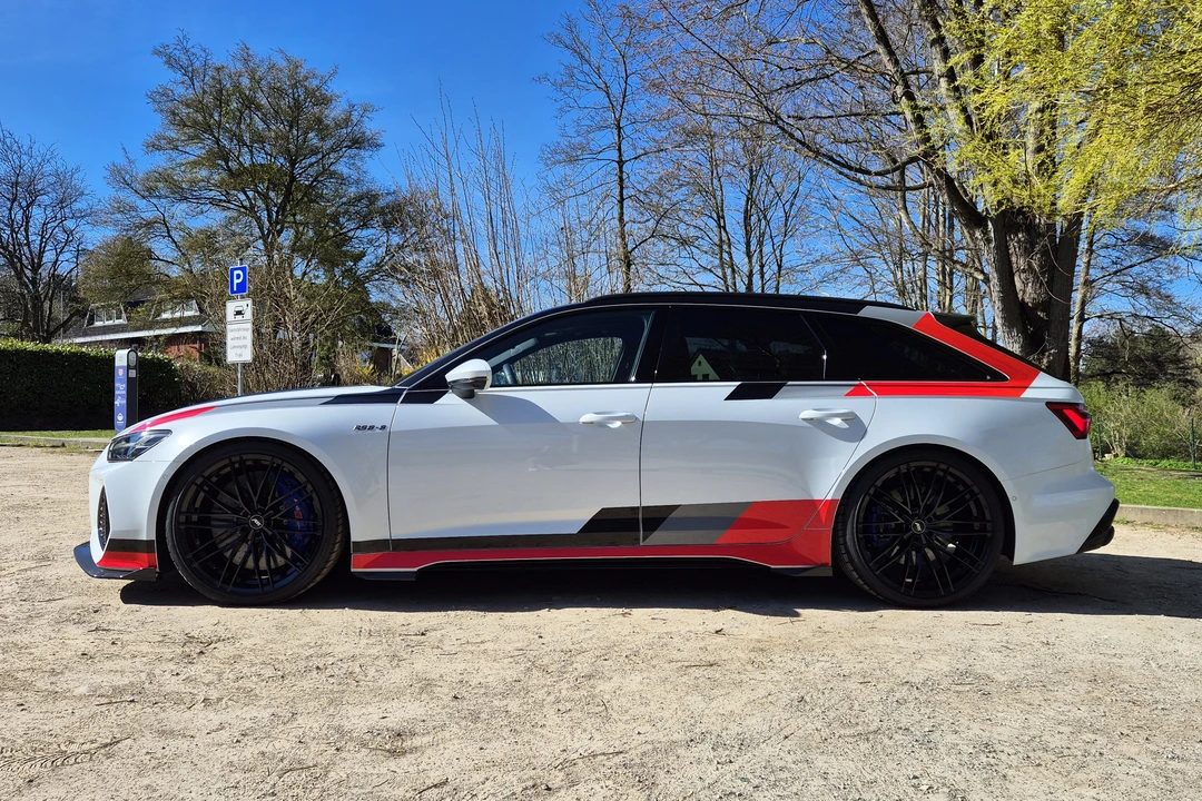 2023 Audi C8 RS6 - Image 4 of 31