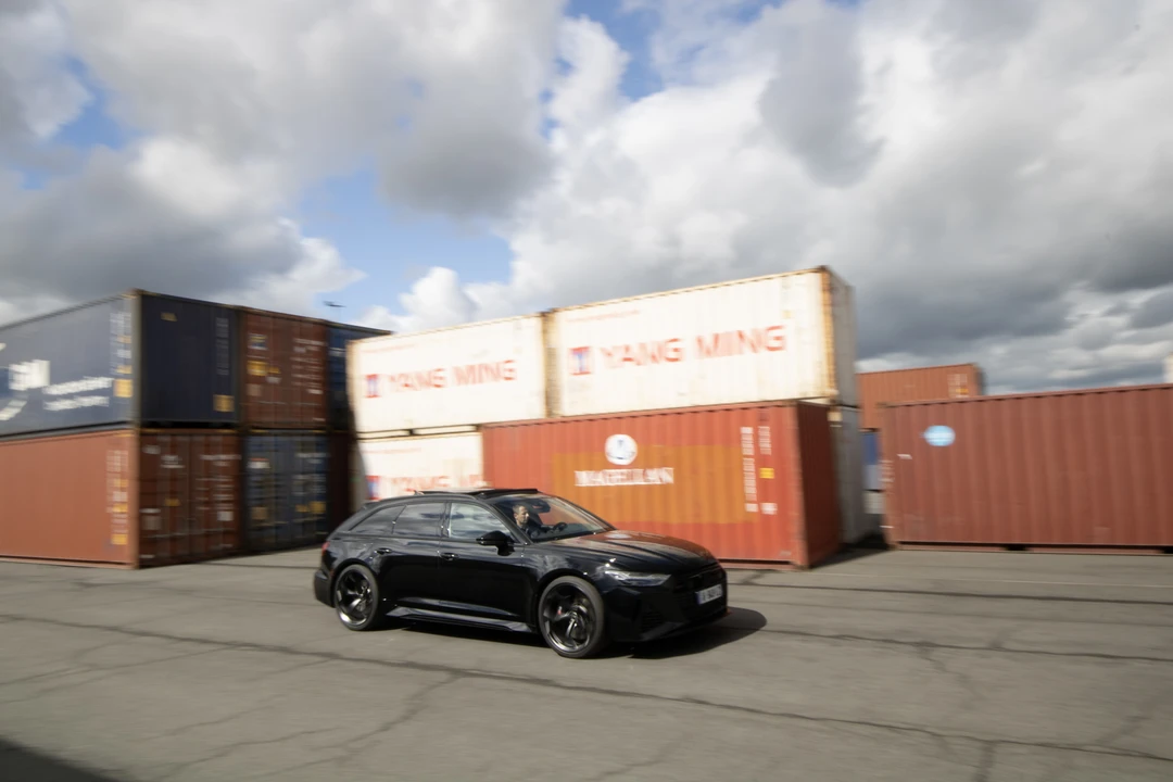 2023 Audi C8 RS6 - Image 10 of 31