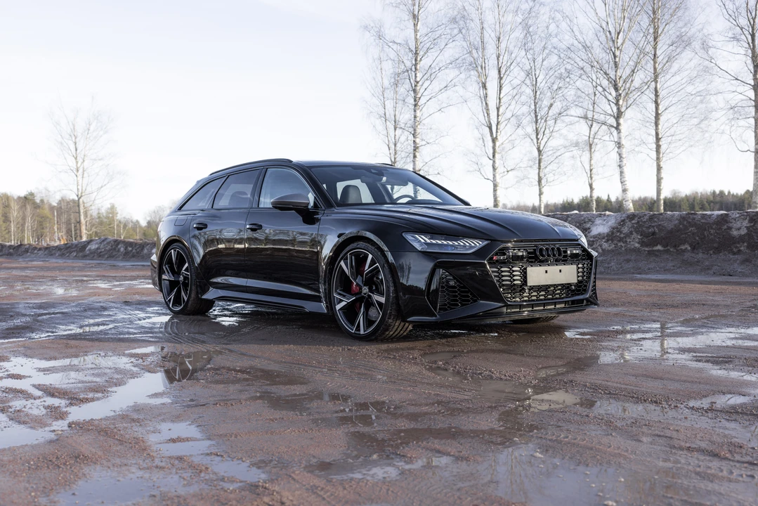 2023 Audi C8 RS6 - Image 3 of 31