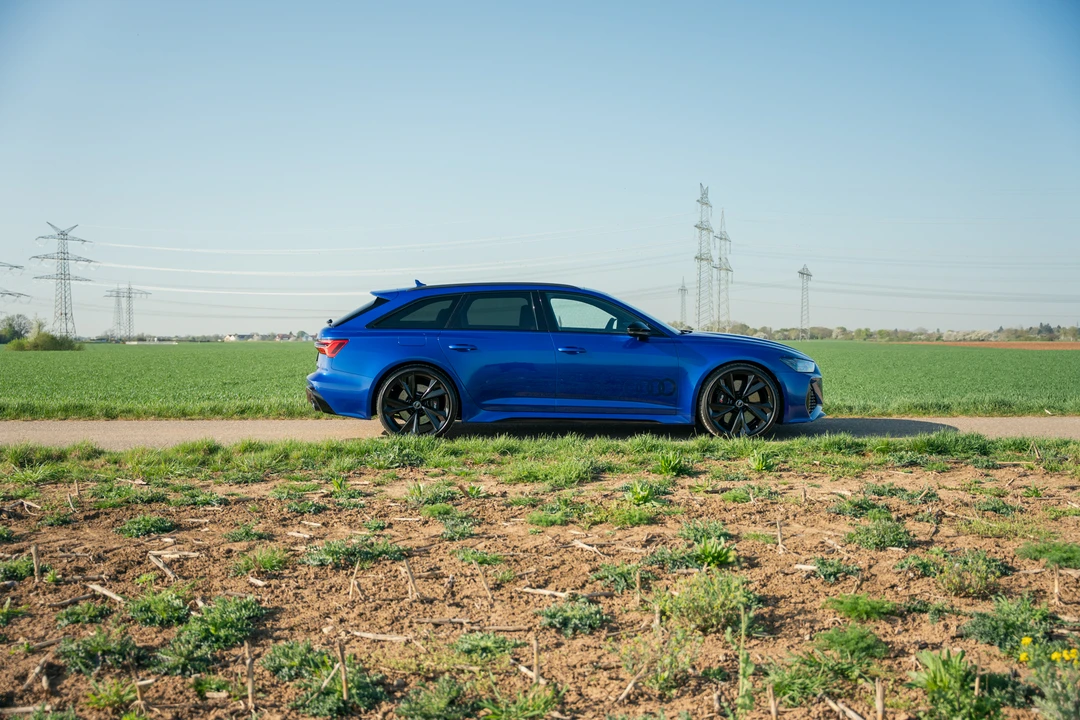 2023 Audi C8 RS6 - Image 8 of 31