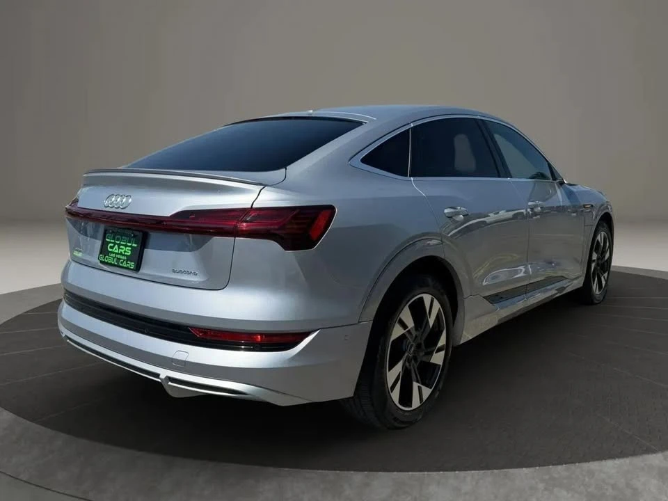 2023 Audi e-tron - Image 3 of 15
