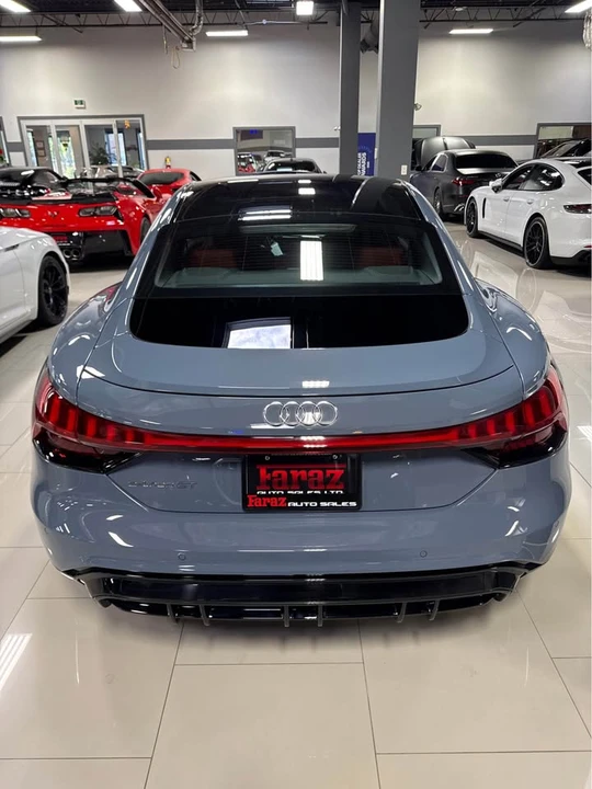 2023 Audi e-tron GT - Image 5 of 11