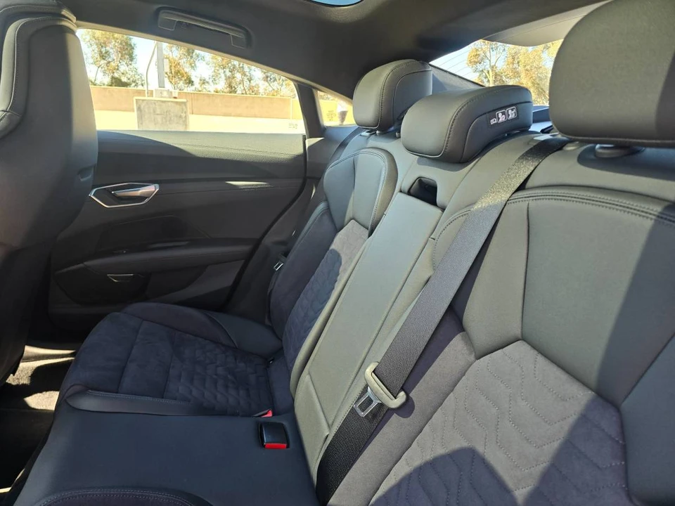 2023 Audi e-tron GT - Image 12 of 24