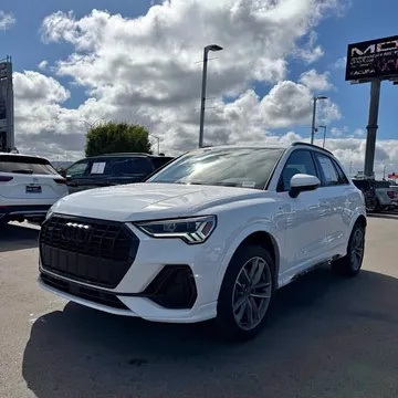 2023 Audi Q3 40 TFSI Premium Sport Utility 4D