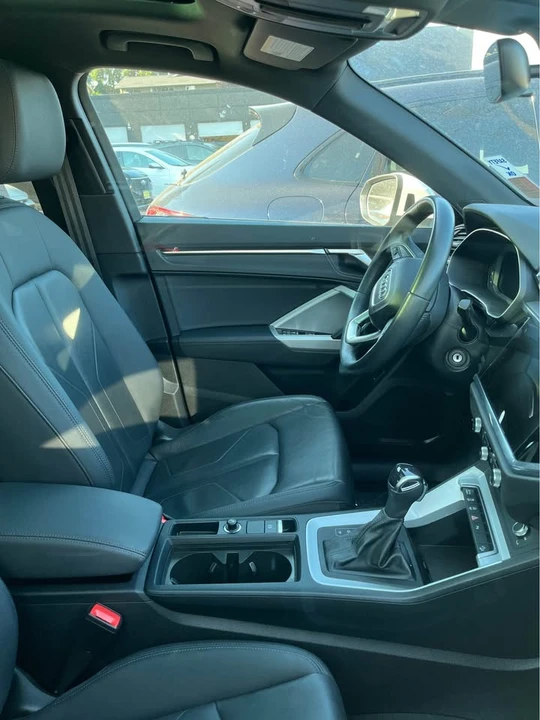 2023 Audi F3 Q3 - Image 3 of 4