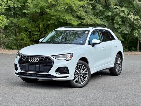 2023 Audi Q3 40 TFSI Premium Sport Utility 4D