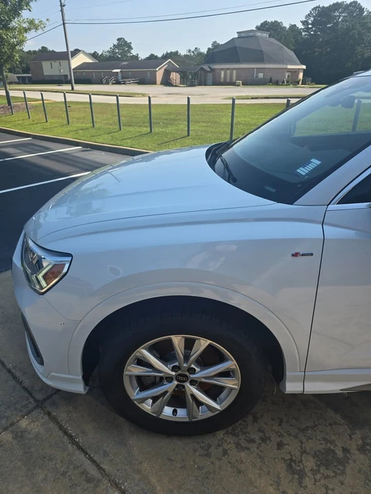 2023 Audi F3 Q3 - Image 2 of 15