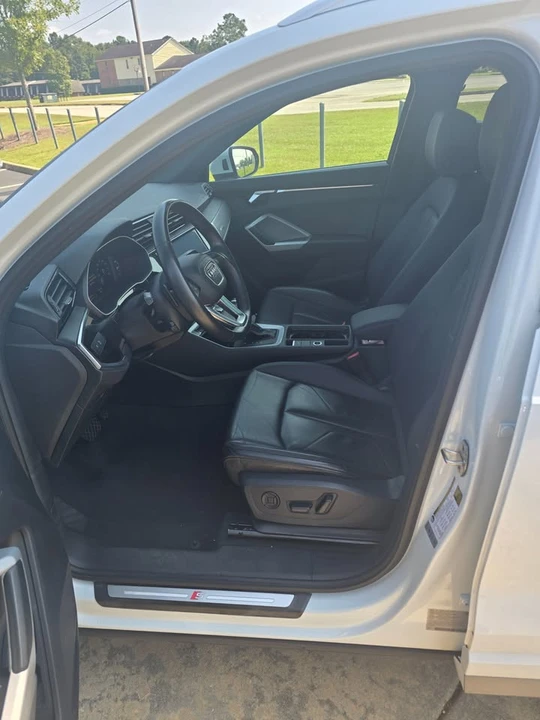 2023 Audi F3 Q3 - Image 4 of 15