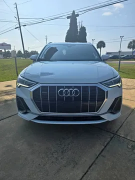 2023 Audi Q3 45 S line Premium
