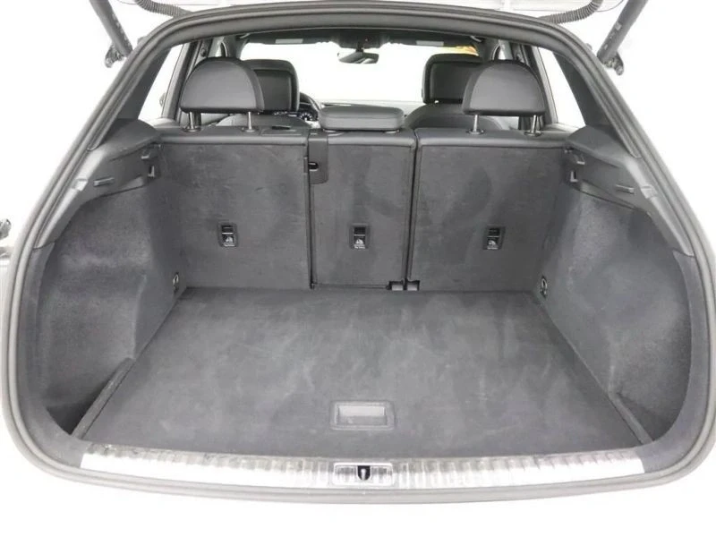 2023 Audi F3 Q3 - Image 6 of 12