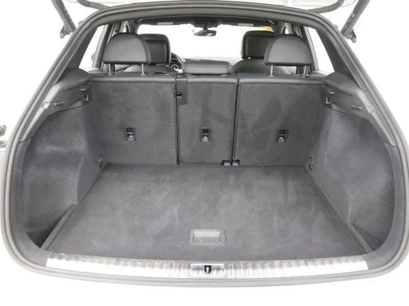2023 Audi F3 Q3 - Image 6 of 12