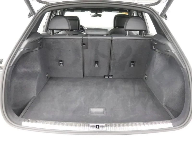 2023 Audi F3 Q3 - Image 6 of 12