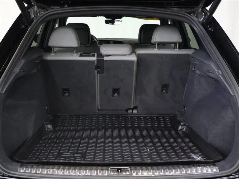2023 Audi F3 Q3 - Image 8 of 12