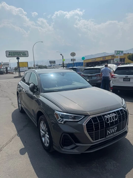 2023 Audi F3 Q3 - Image 2 of 7