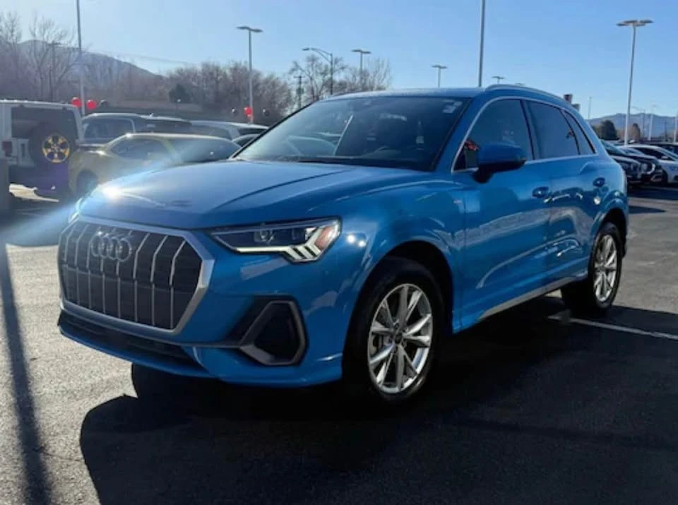 2023 Audi F3 Q3 - Image 2 of 20