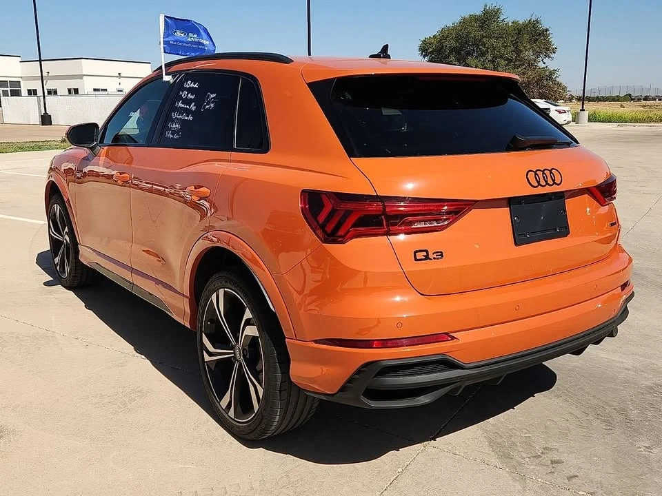 2023 Audi F3 Q3 - Image 2 of 12