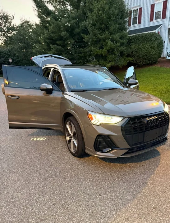 2023 Audi F3 Q3 - Image 3 of 4