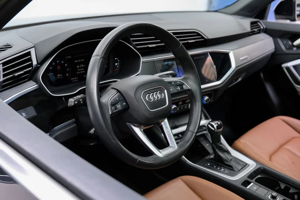 2023 Audi F3 Q3 - Image 3 of 20