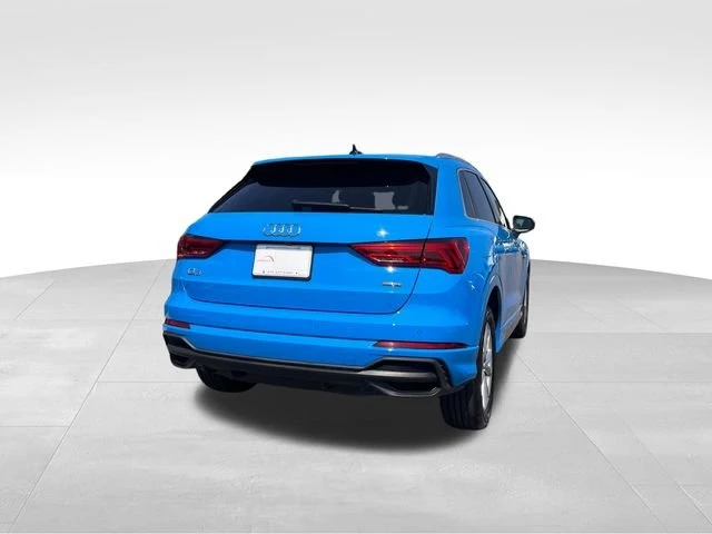 2023 Audi F3 Q3 - Image 2 of 17