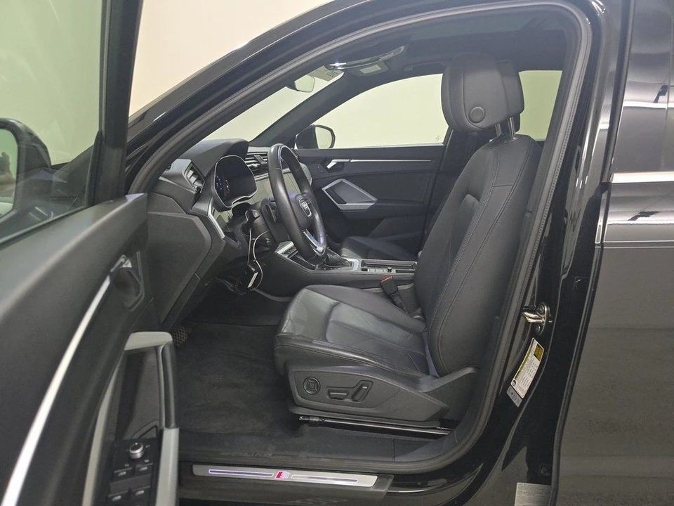 2023 Audi F3 Q3 - Image 4 of 10