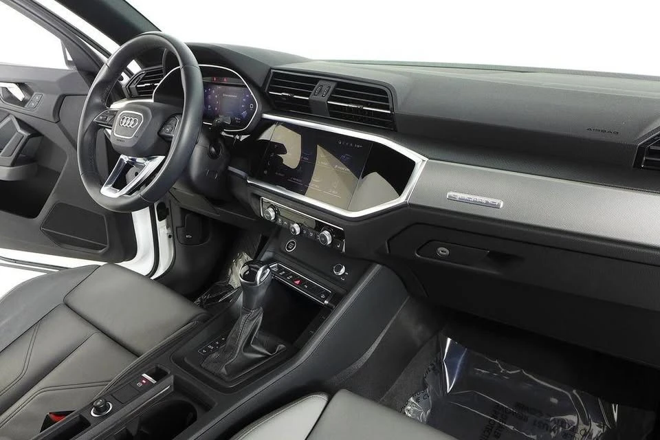 2023 Audi F3 Q3 - Image 12 of 19