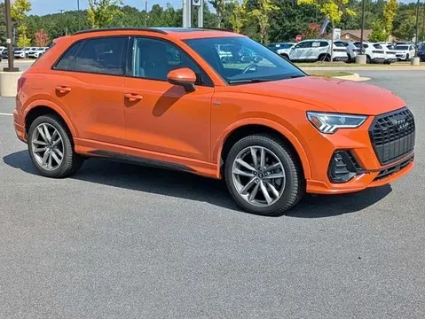 2023 Audi Q3 Premium
