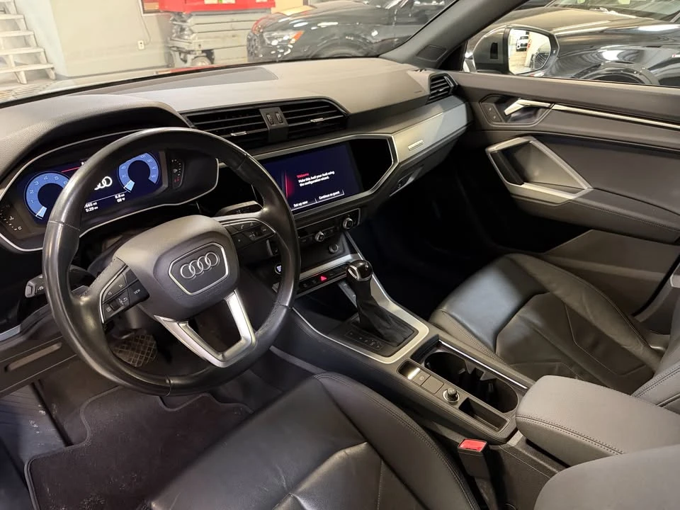 2023 Audi F3 Q3 - Image 3 of 3