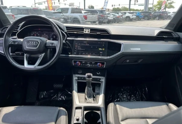2023 Audi F3 Q3 - Image 2 of 12